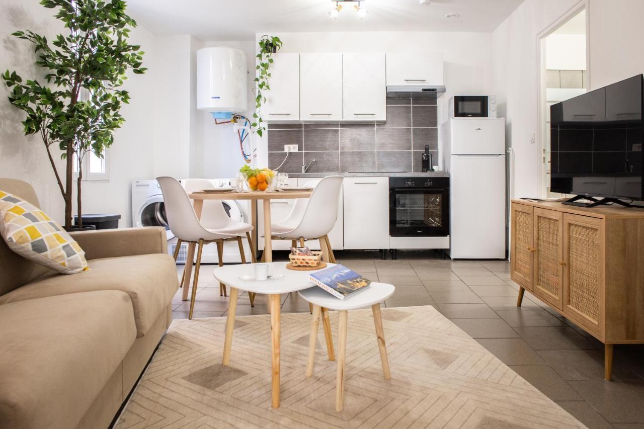 Au Coeur De Perpignan Apartment Luaran gambar